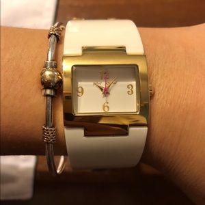Bestsey Johnson white and gold watch